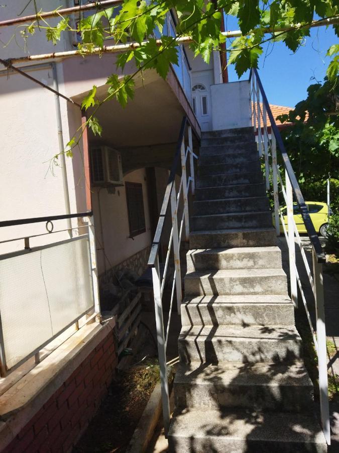 Apartman Aria Appartamento Zara Esterno foto